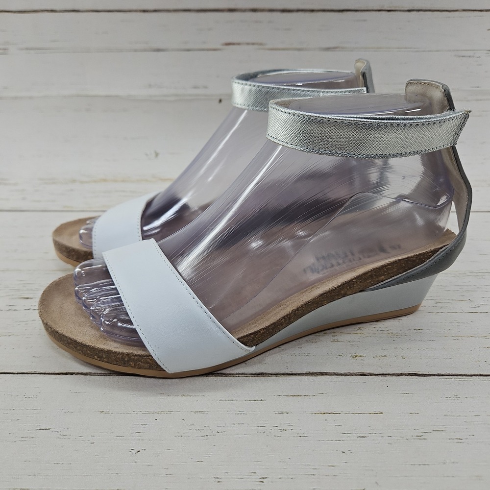 Naot Pixie Sandals Womens 6 EU 37 White Silver Wedge Heel Leather Straps Cork
